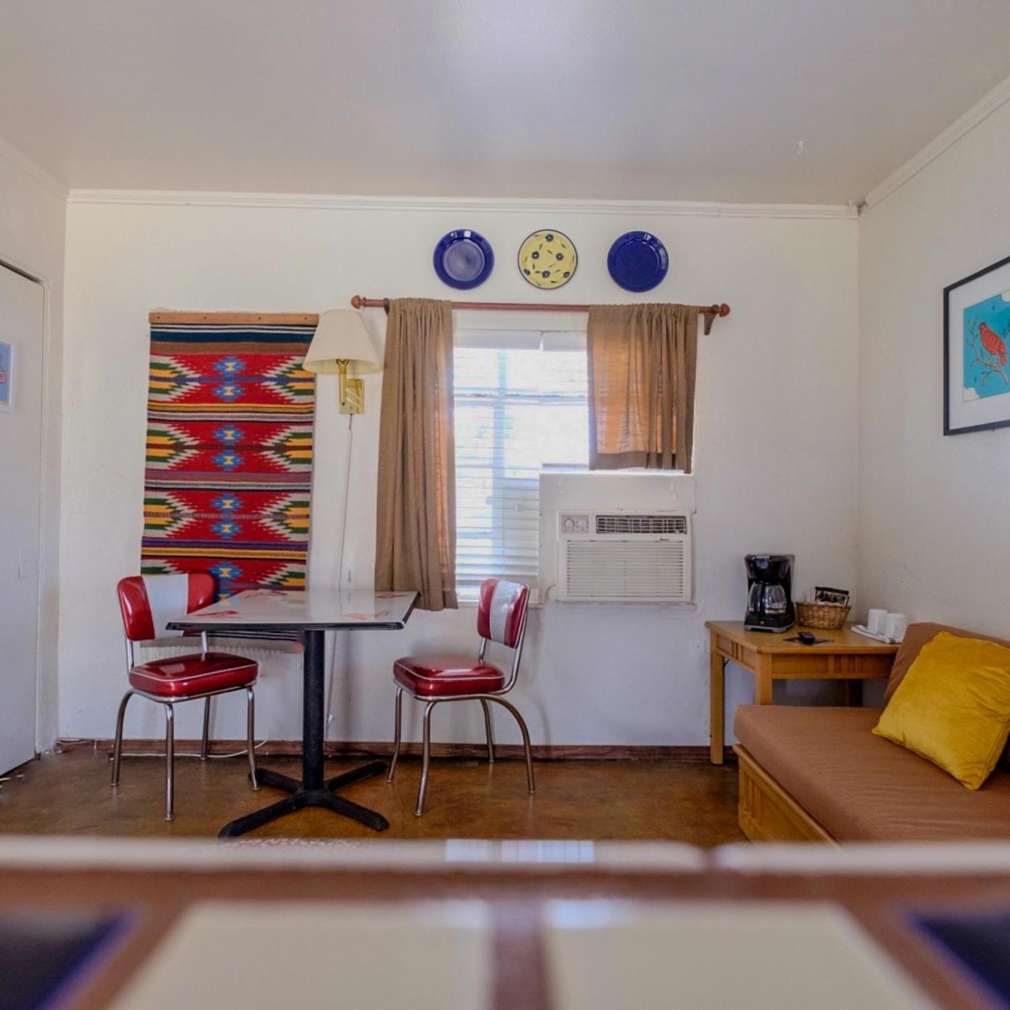 Antelope Lodge Alpine Bagian luar foto